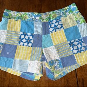 Lilly Pulitzer Blue floral Patchwork Short Sz 4